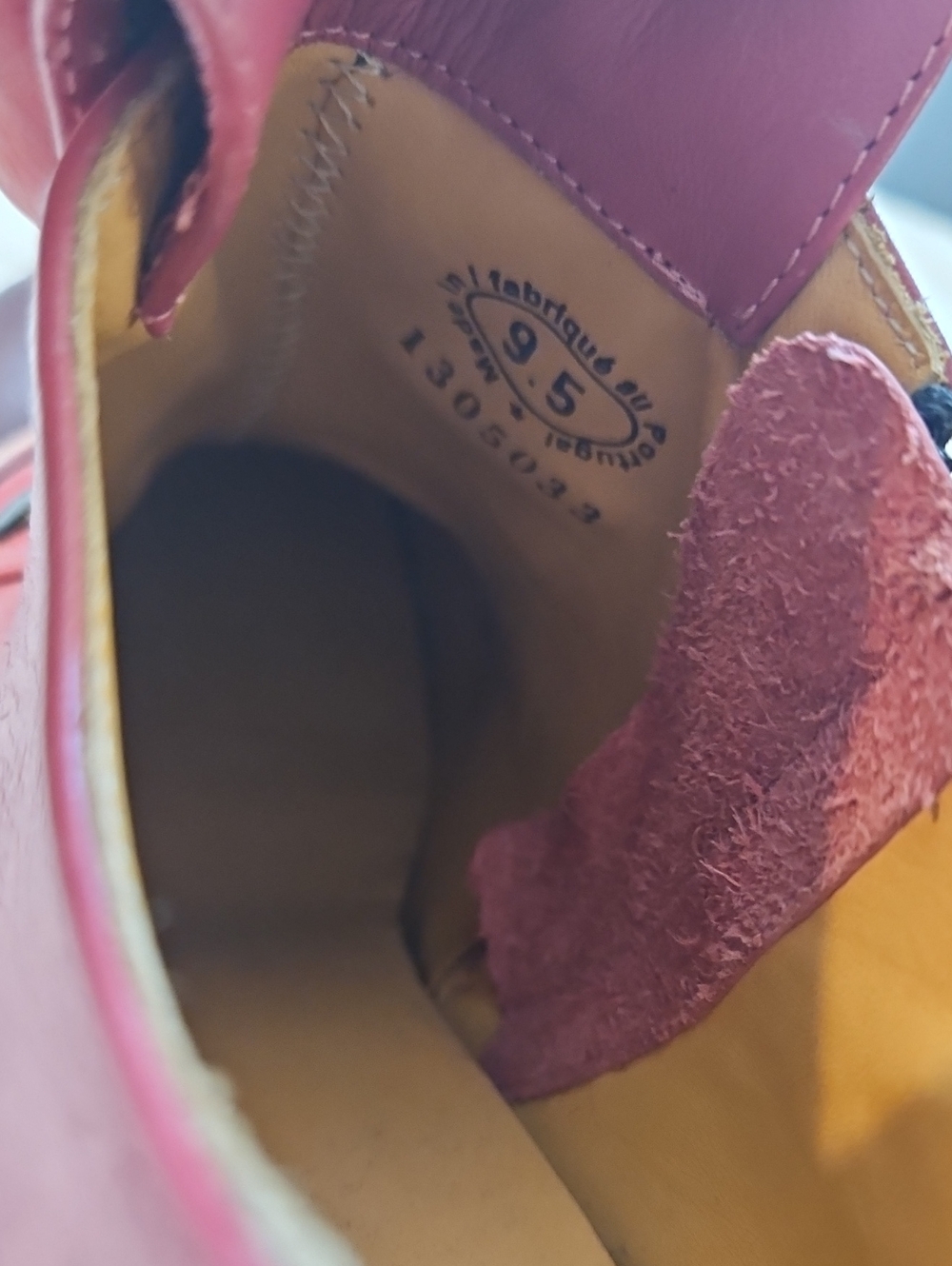 John fluevog Pink & Wine Iconic Bunny Bootie Button Accent Heels Sz 9.5 - Picture 6 of 8